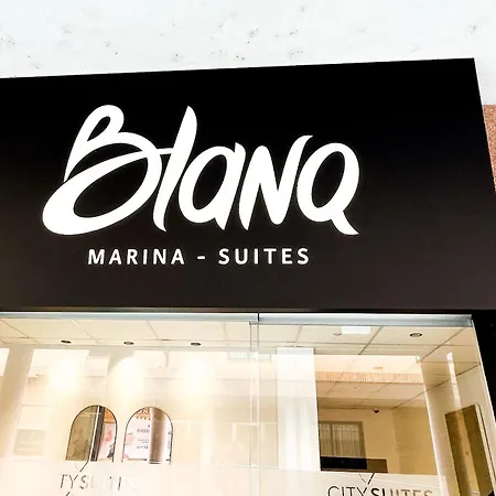 Blanq Marina Suites-3