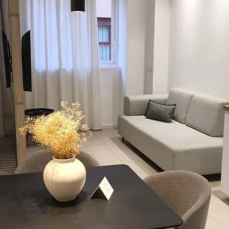 Blanq Marina Suites-2